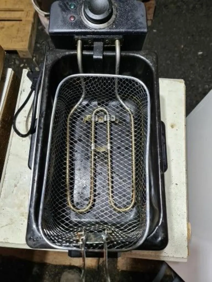 Deep Fat Fryer………………….20 - Image 3