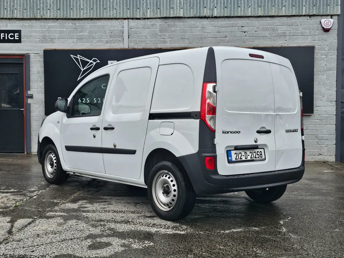 RENAULT KANGOO  // 06/26 DOE // SLAMLOCKS - Image 3