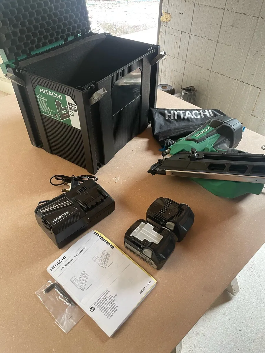 Hitachi 1st fix nail gun - Image 4