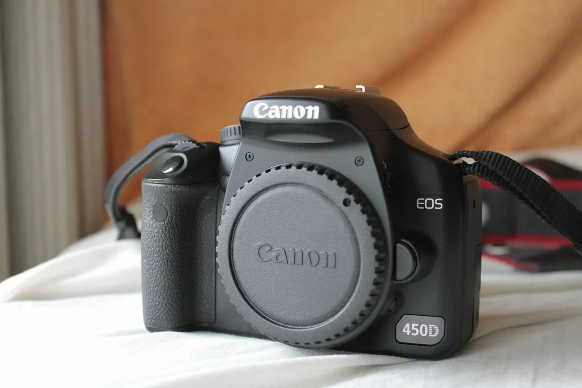 Cameras - Image 2