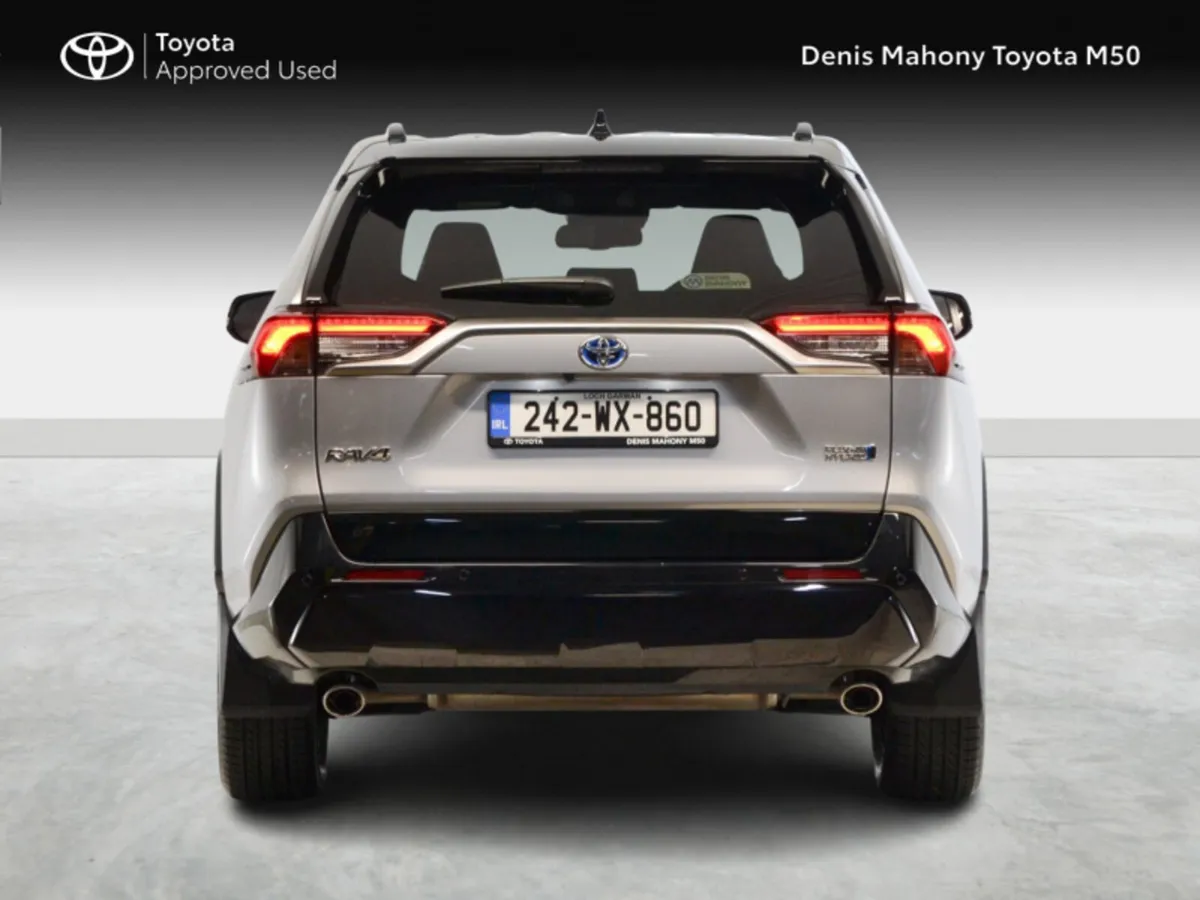 Toyota RAV4 Plug-In Hybrid Sport - Image 4