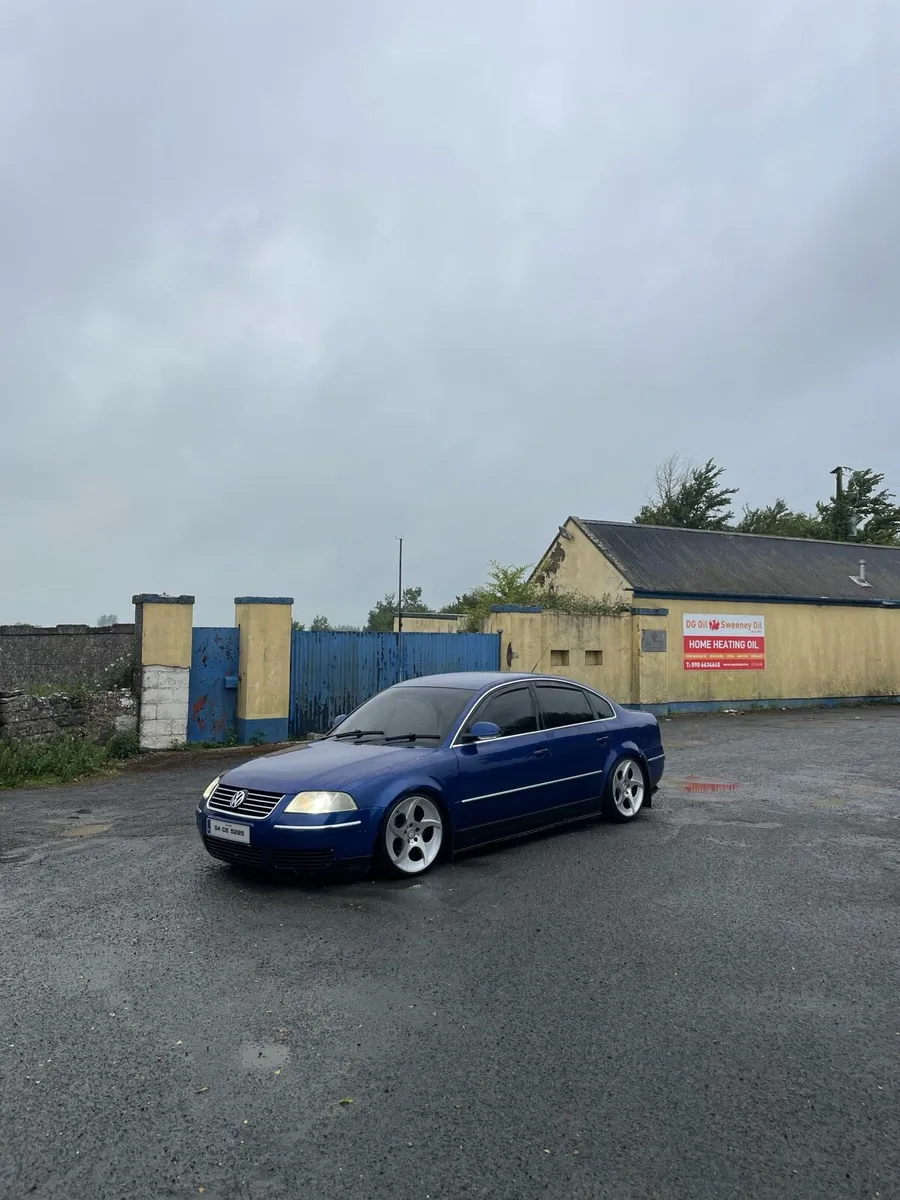 Car - Image 1