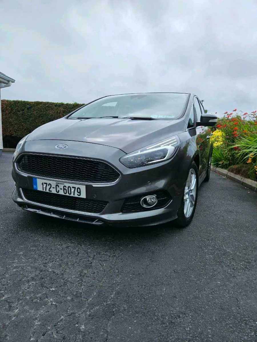 Ford S-Max ST Line *low millage* - Image 2