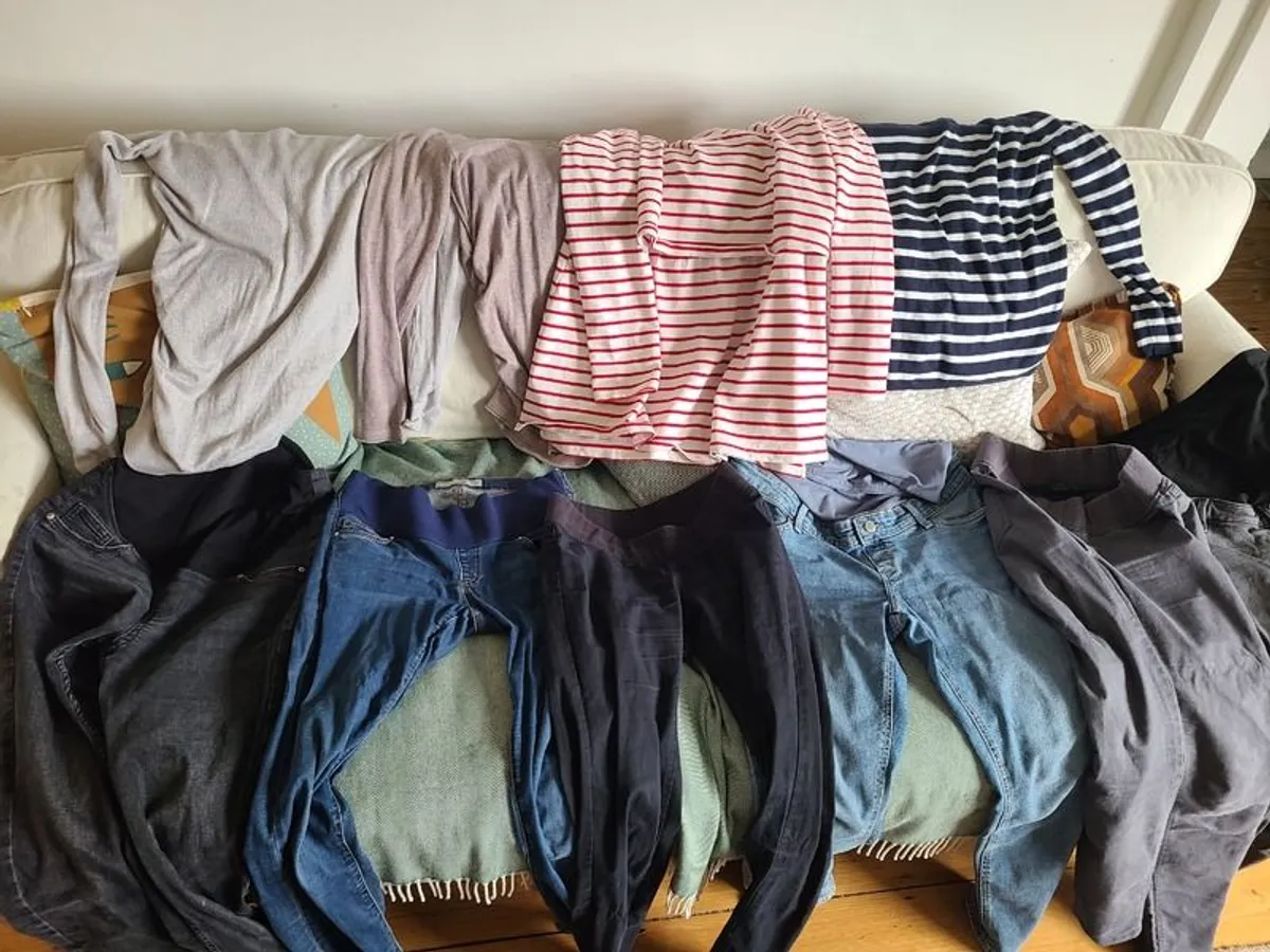 Maternity clothes size 8-10, some medium