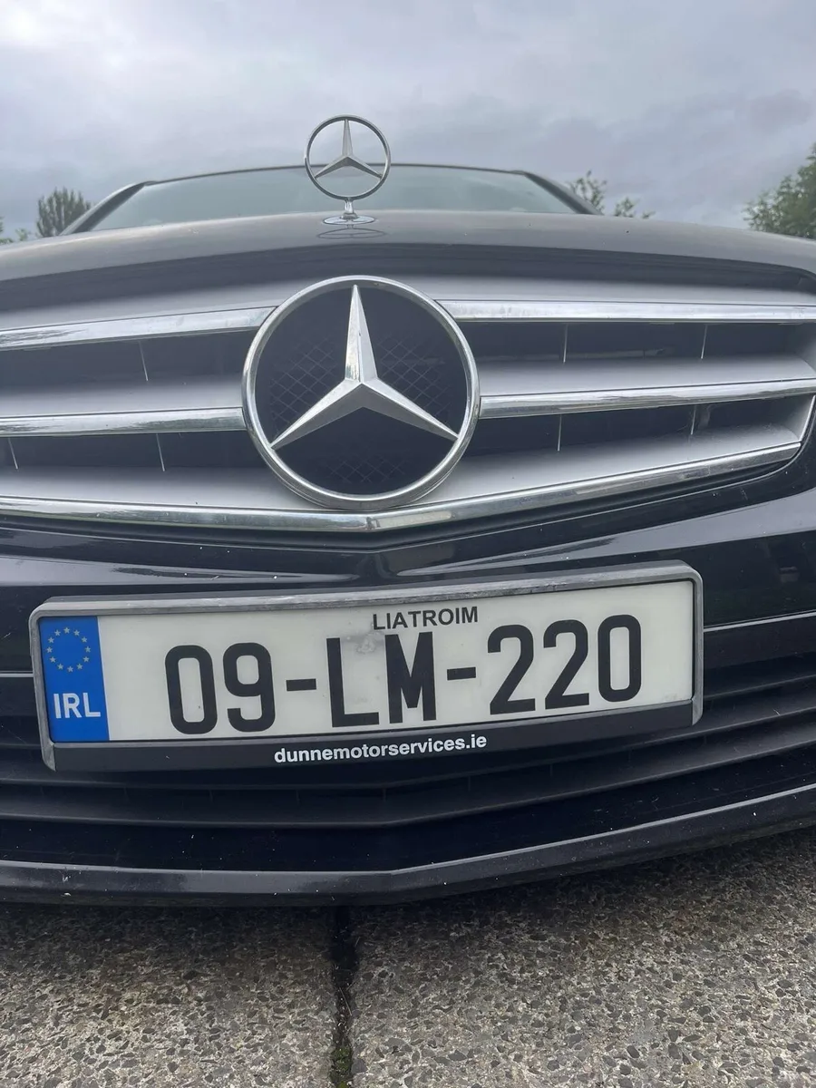 Mercedes - Image 3