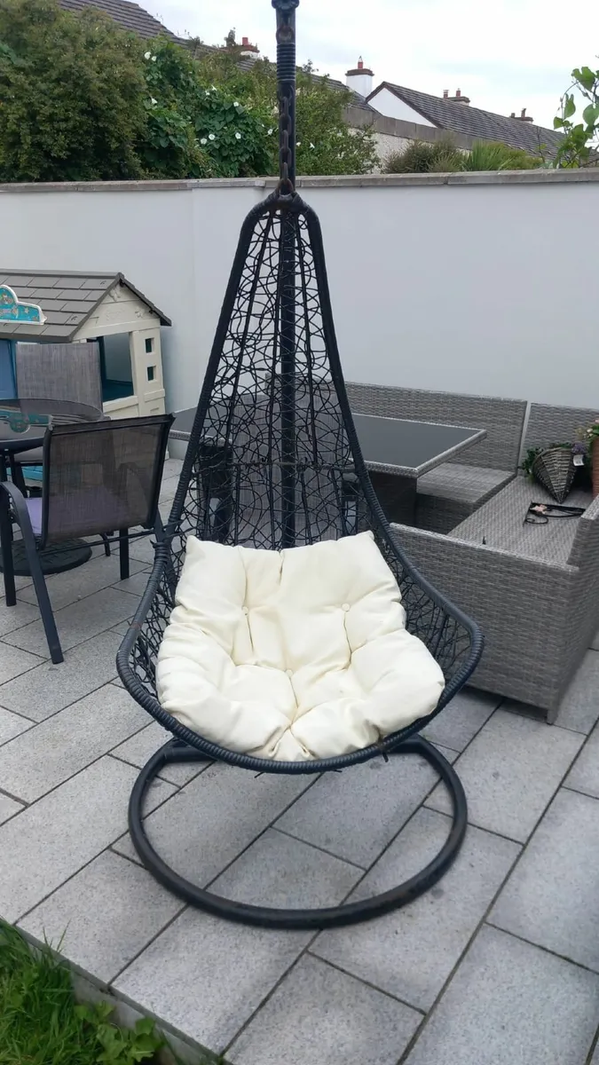 Garden swing chair - Image 2