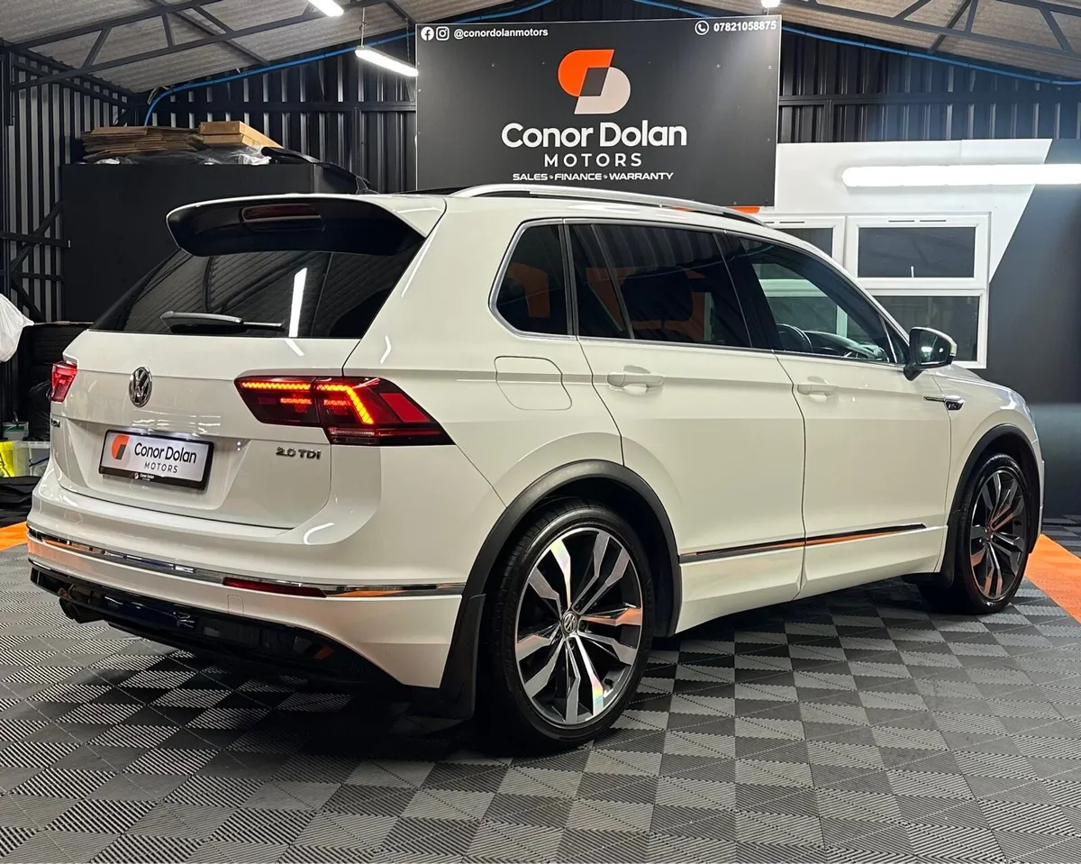 Volkswagen Tiguan 2.0Tdi R Line (Ni Jeep) - Image 3