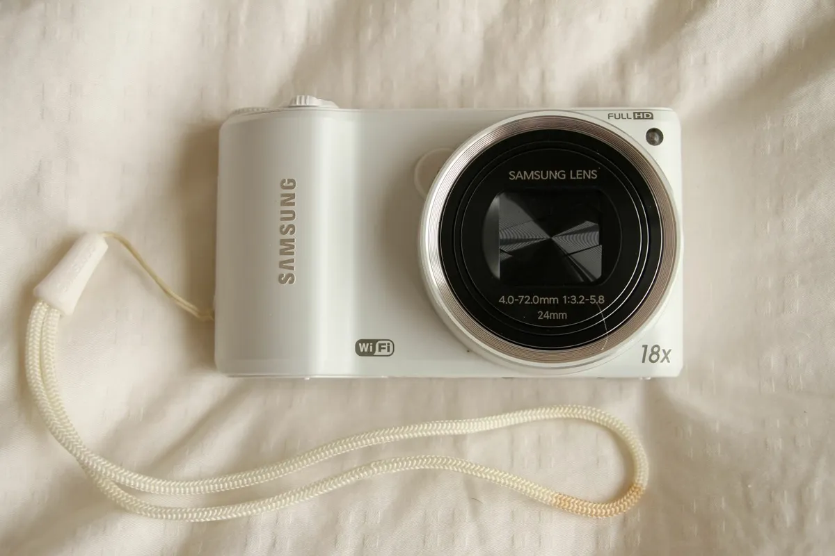 camera - Image 1