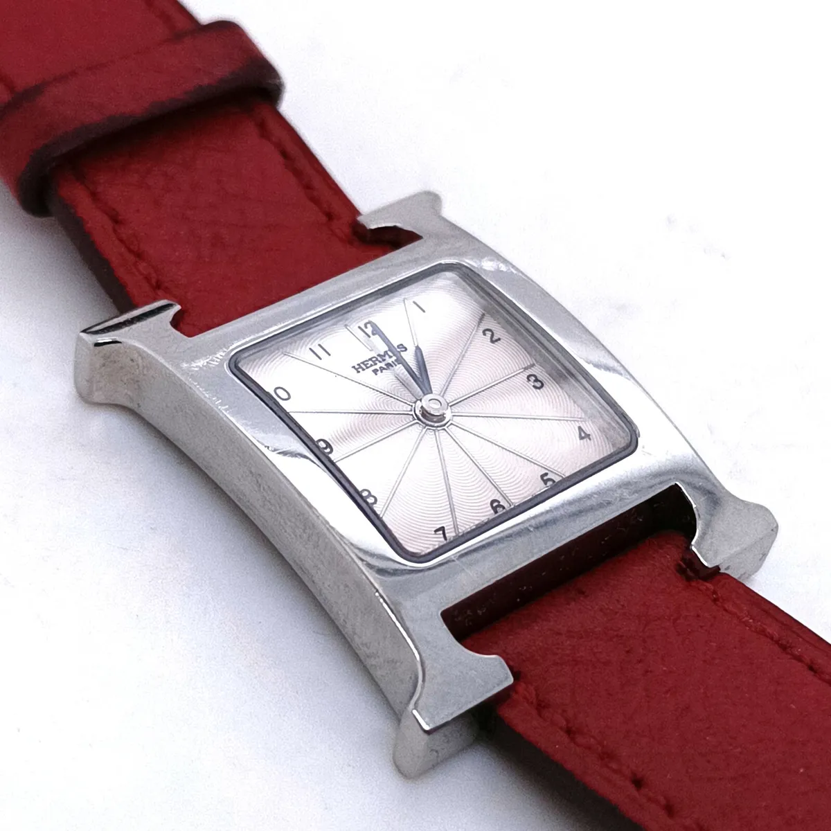 Hermes HH1.210 Watch,Red Leather Strap - Image 2