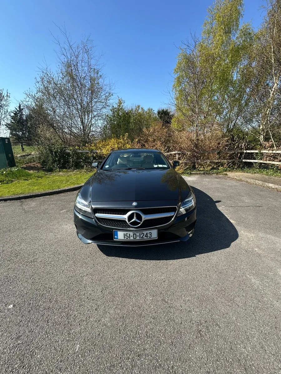 Mercedes Benz CLS220 *LOW MILEAGE* - Image 2