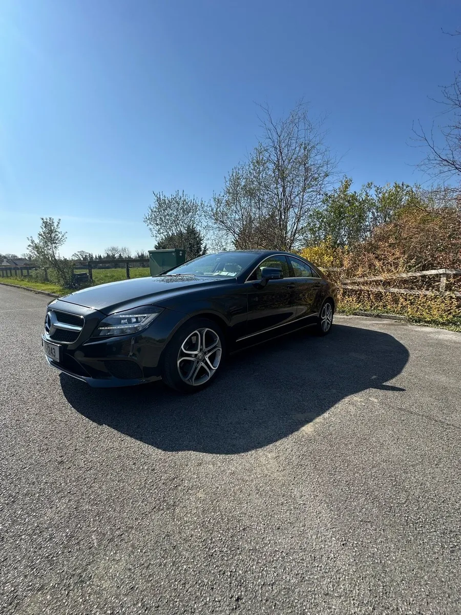 Mercedes Benz CLS220 *LOW MILEAGE* - Image 3