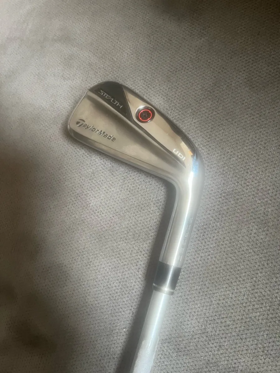 TaylorMade Stealth UDI Utility Iron - Image 1