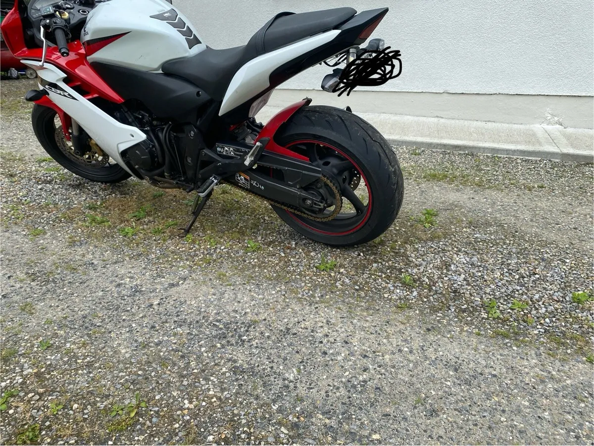 Honda CBR600F - Image 4