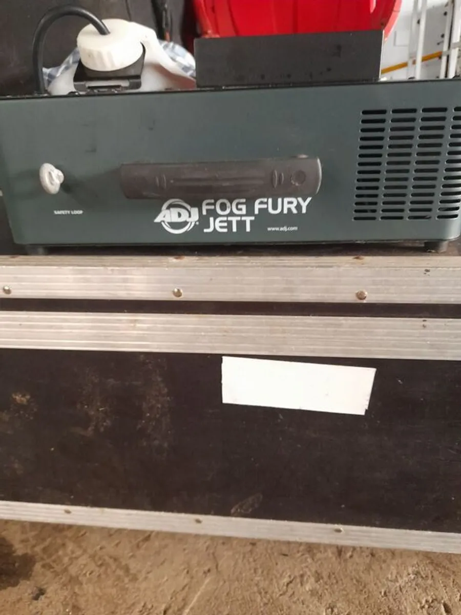 musical equipment - Image 1
