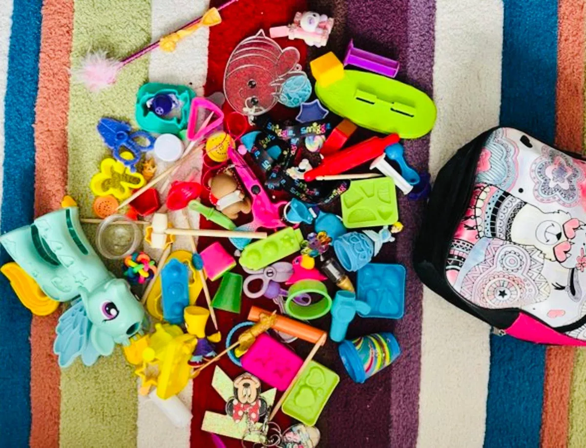 Play doh accessories one bag - Image 3