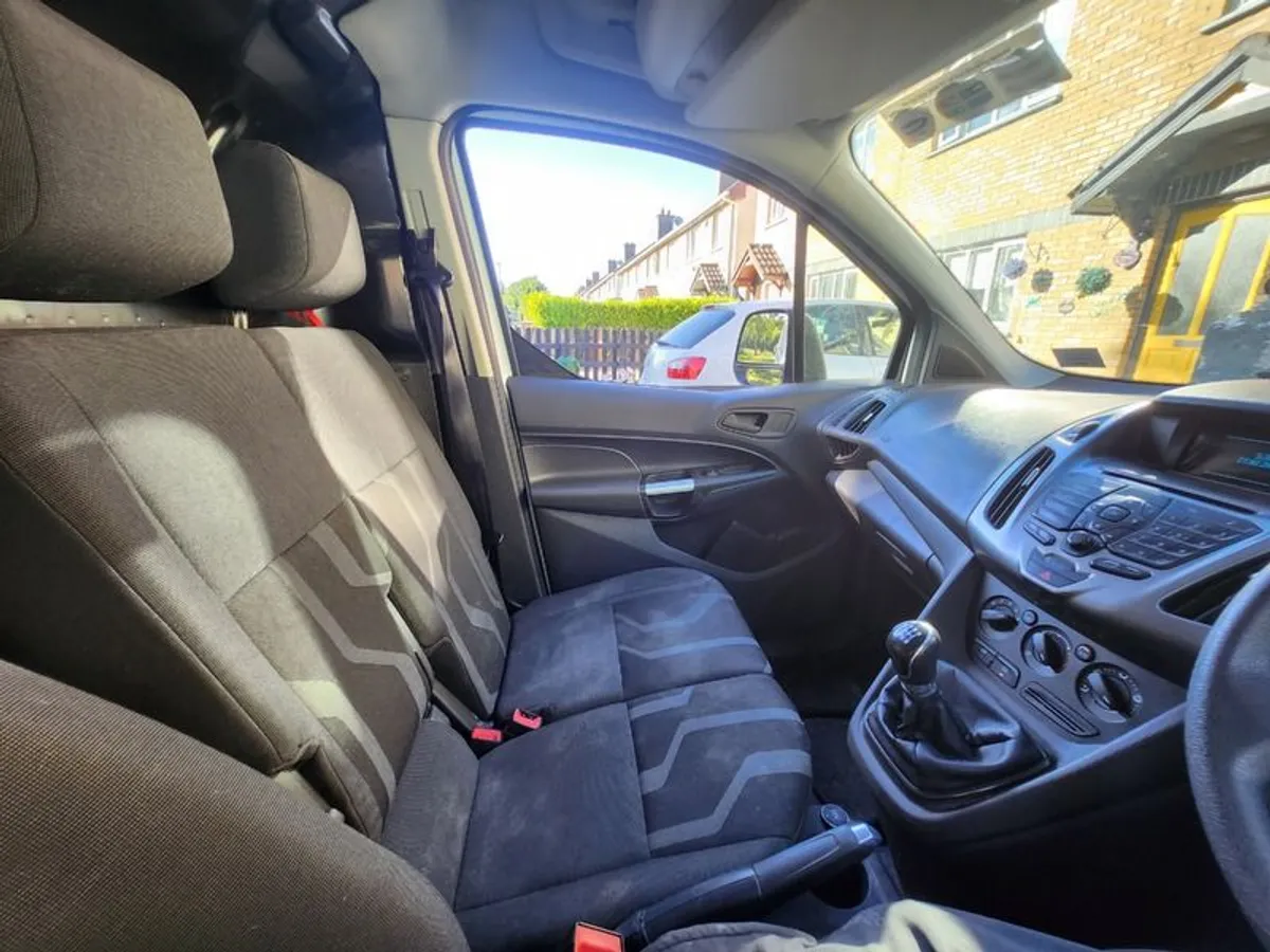 2015 Ford Transit Connect - Image 4
