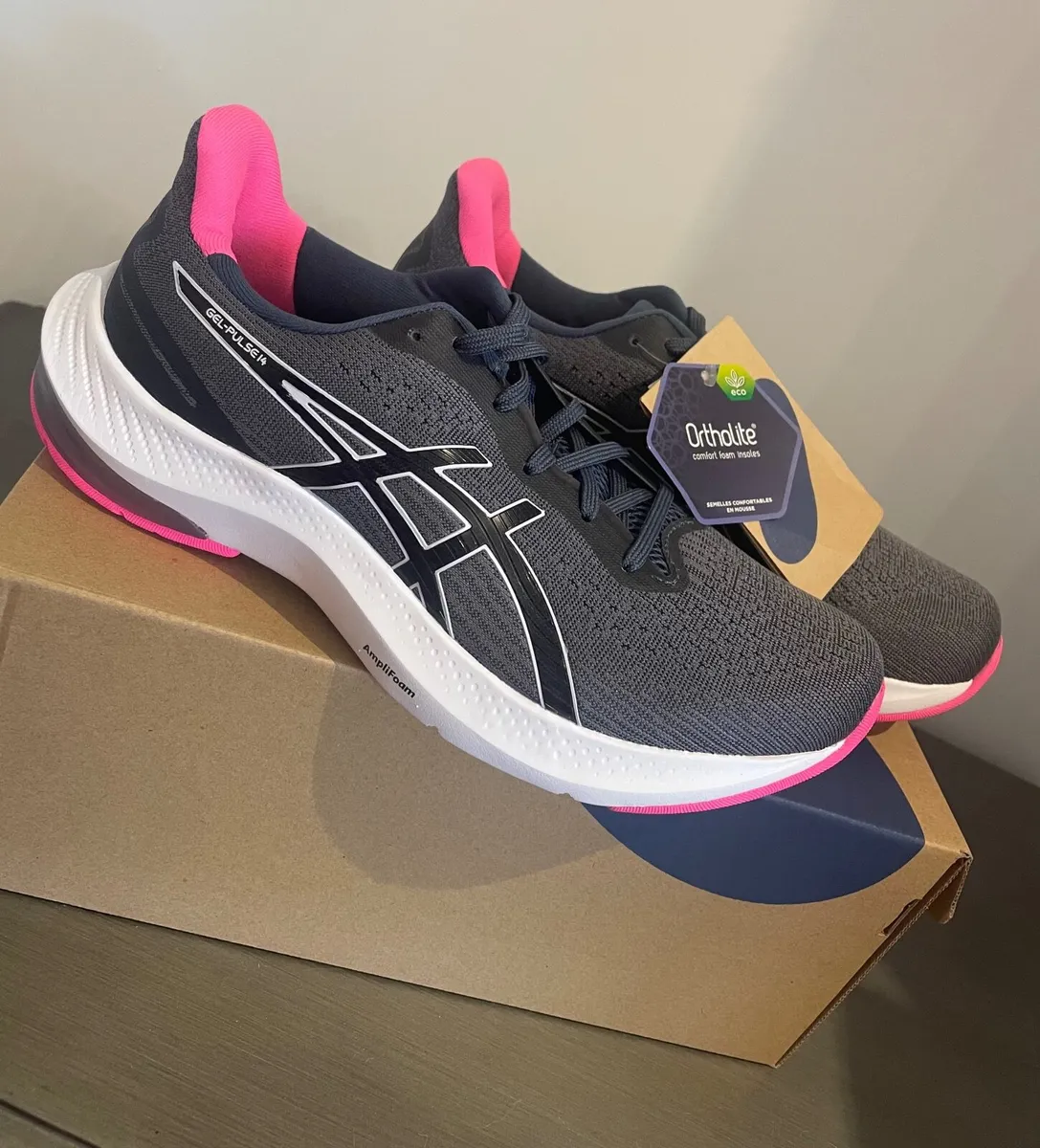 Asics running shoes - Image 2
