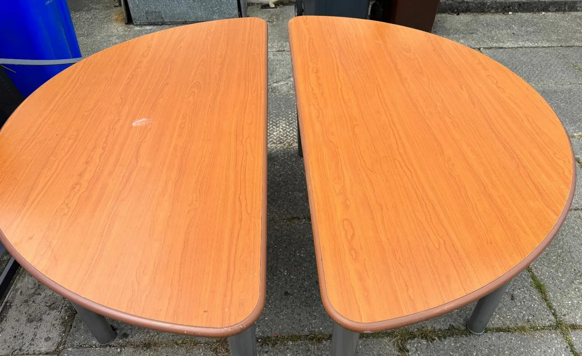 Office Table - Image 3