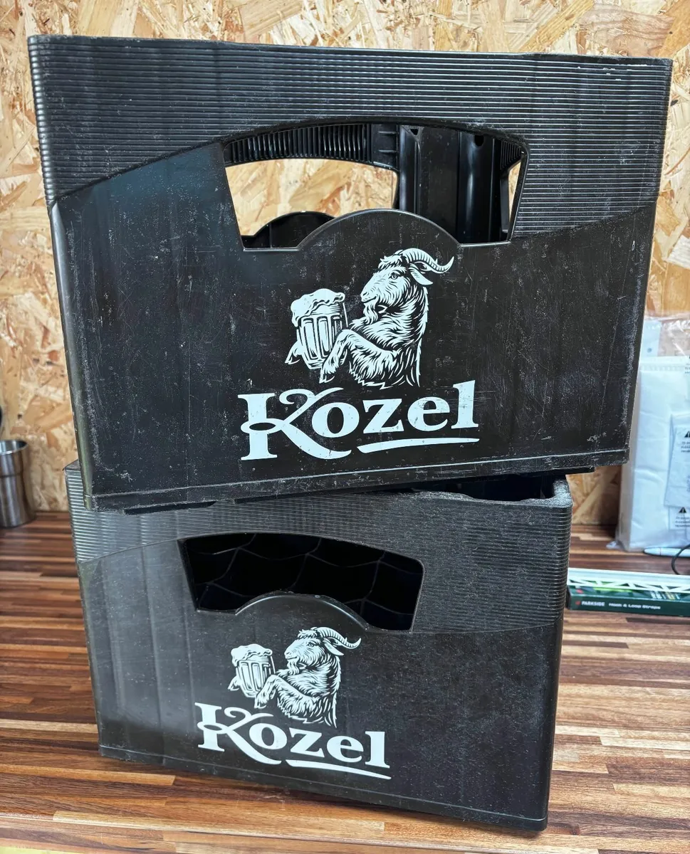 Beer crates - Image 1