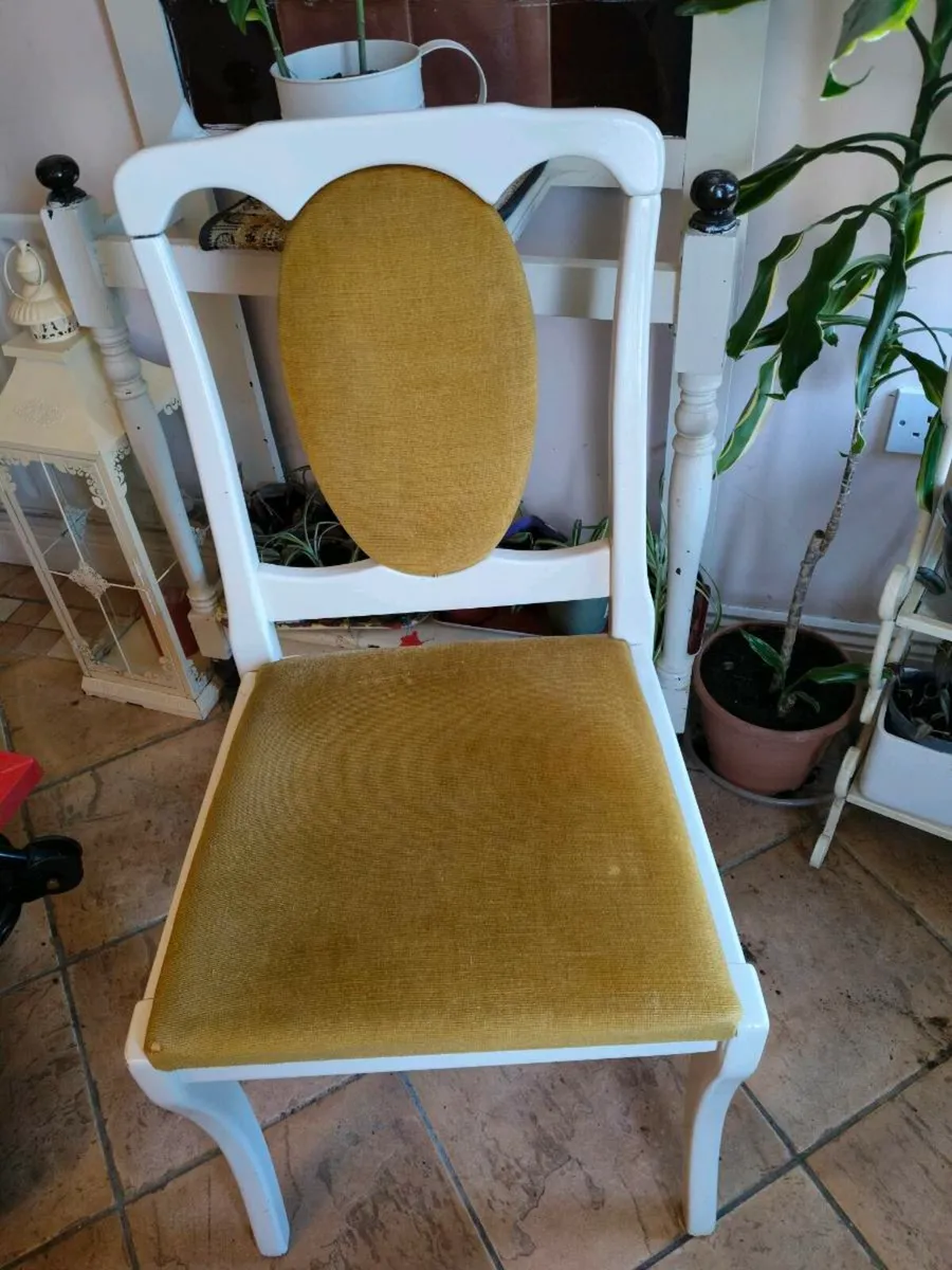Vintage bedroom dining chair. Perfect condition - Image 3