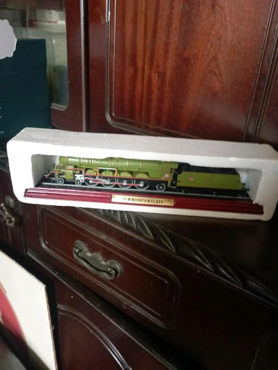 ATLAS EDITIONS 19cm LOCOMOTIVE 4-4-O🚂 - Image 2