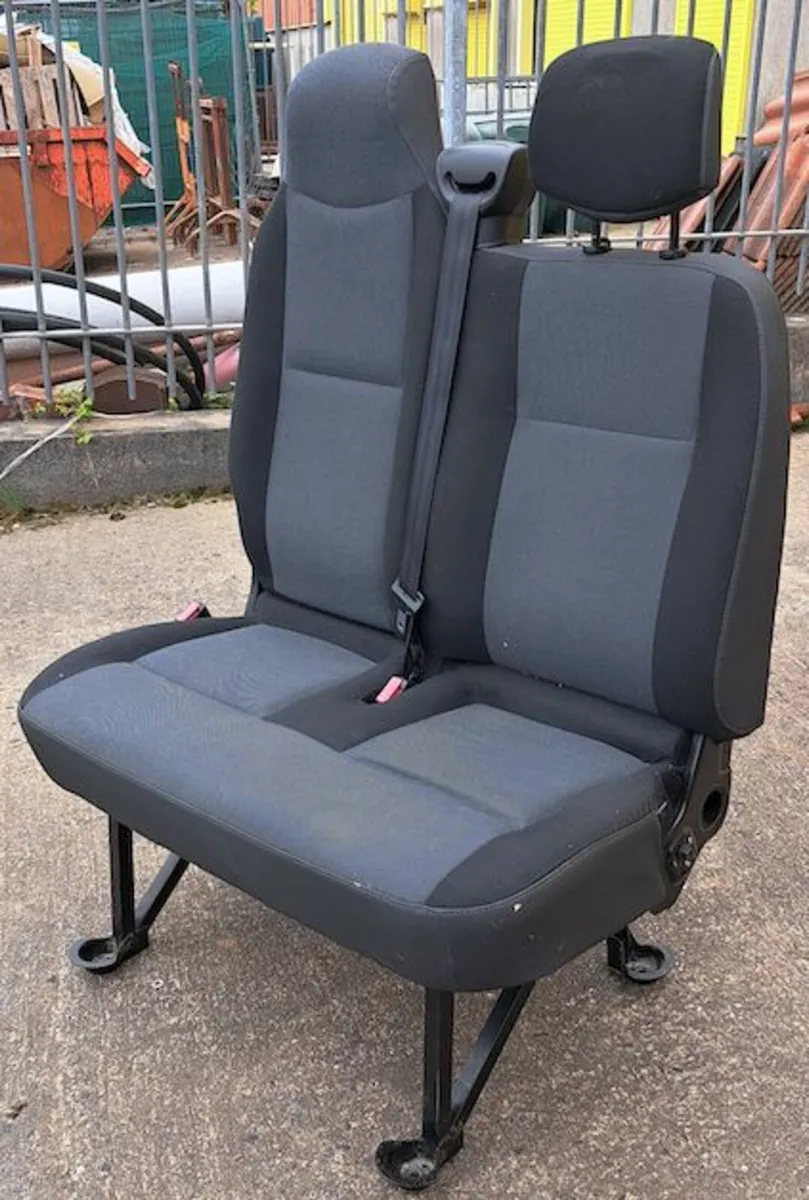 Renault Master Mk3 LH PASSENGER SIDE PANEL VAN - Image 3