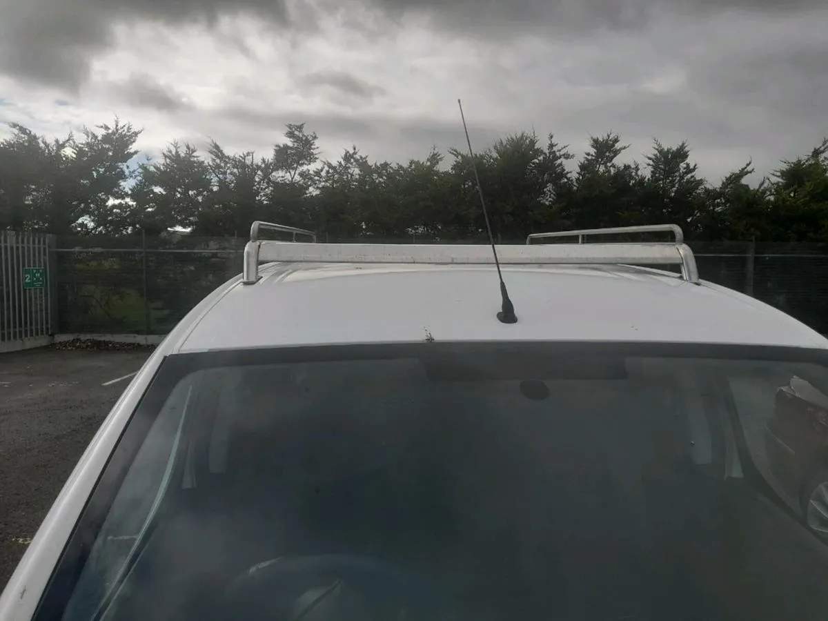 Roof rack - Image 2