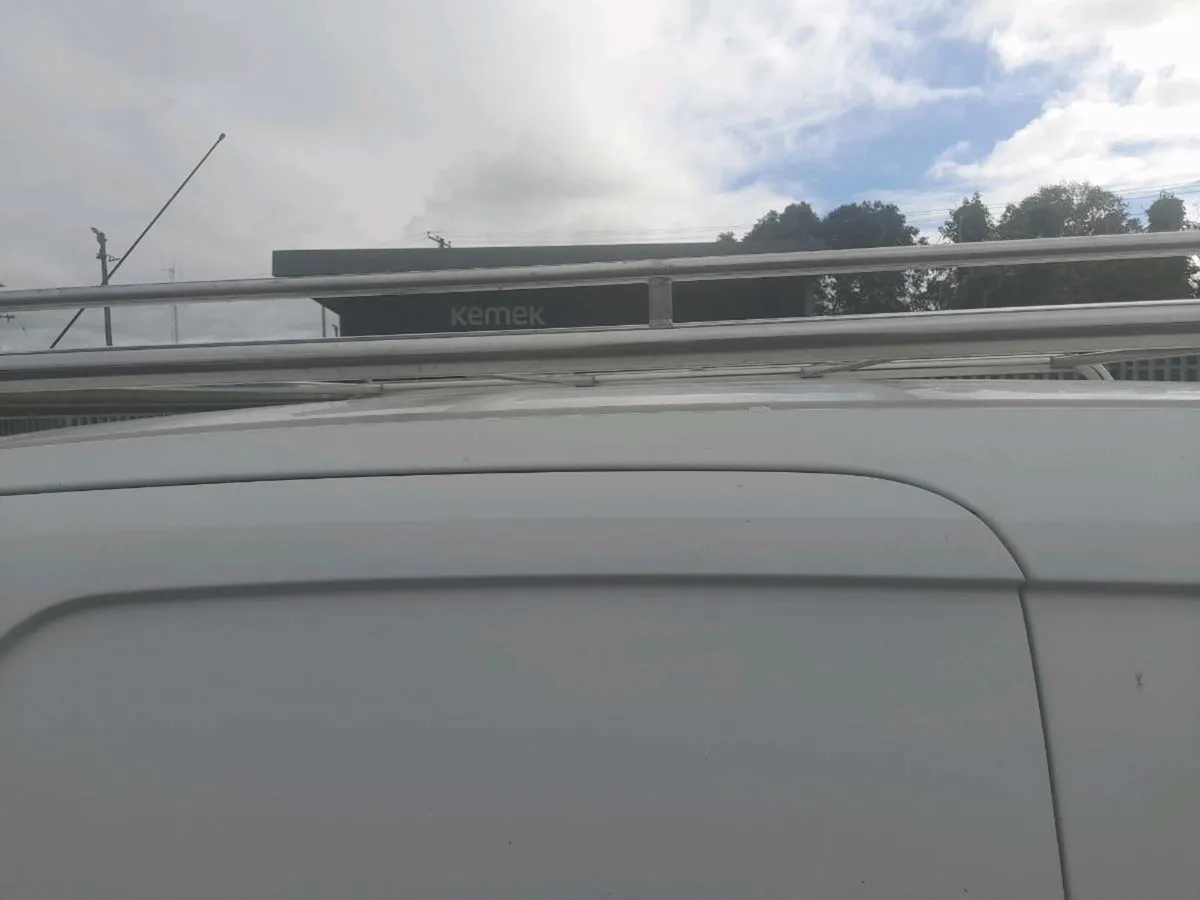 Roof rack - Image 3