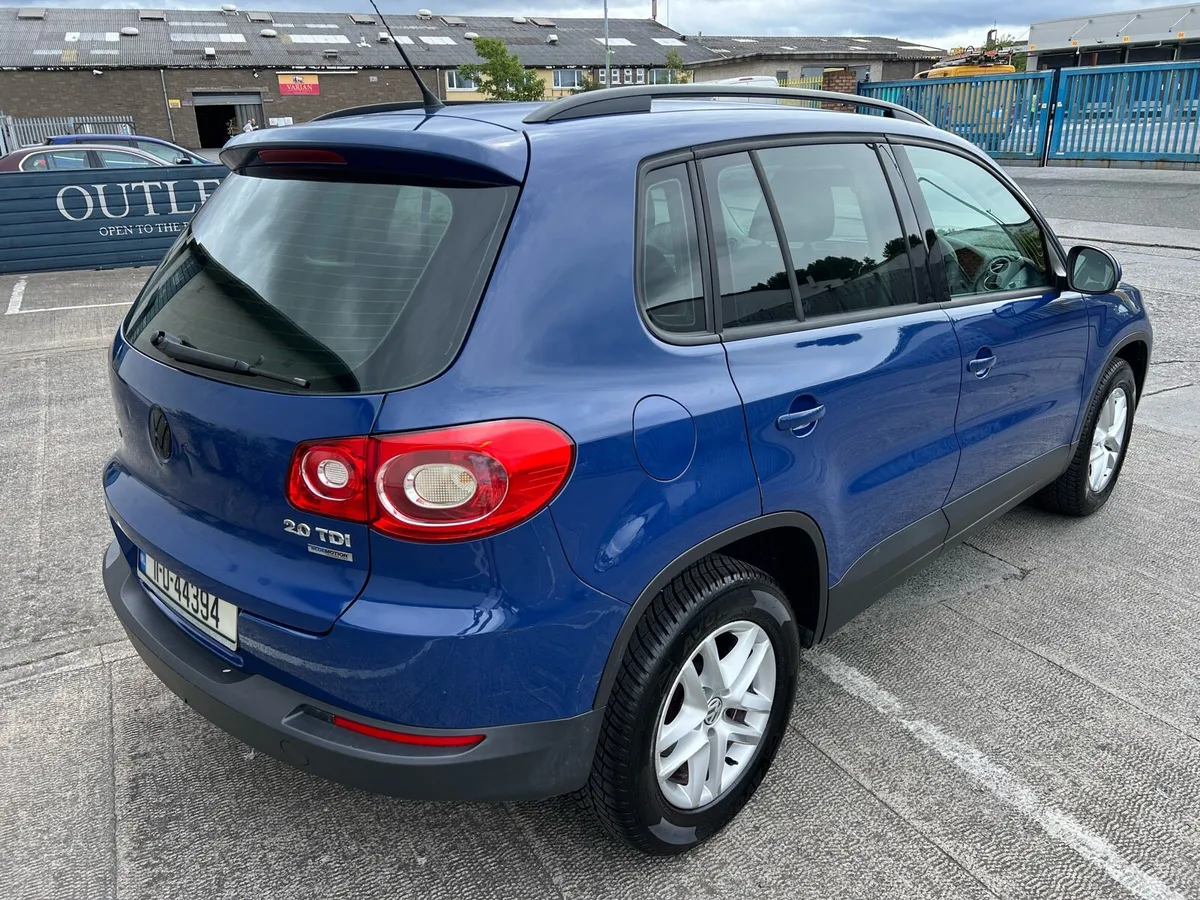 2011 Volkswagen Tiguan 2.0 TDI - Image 2