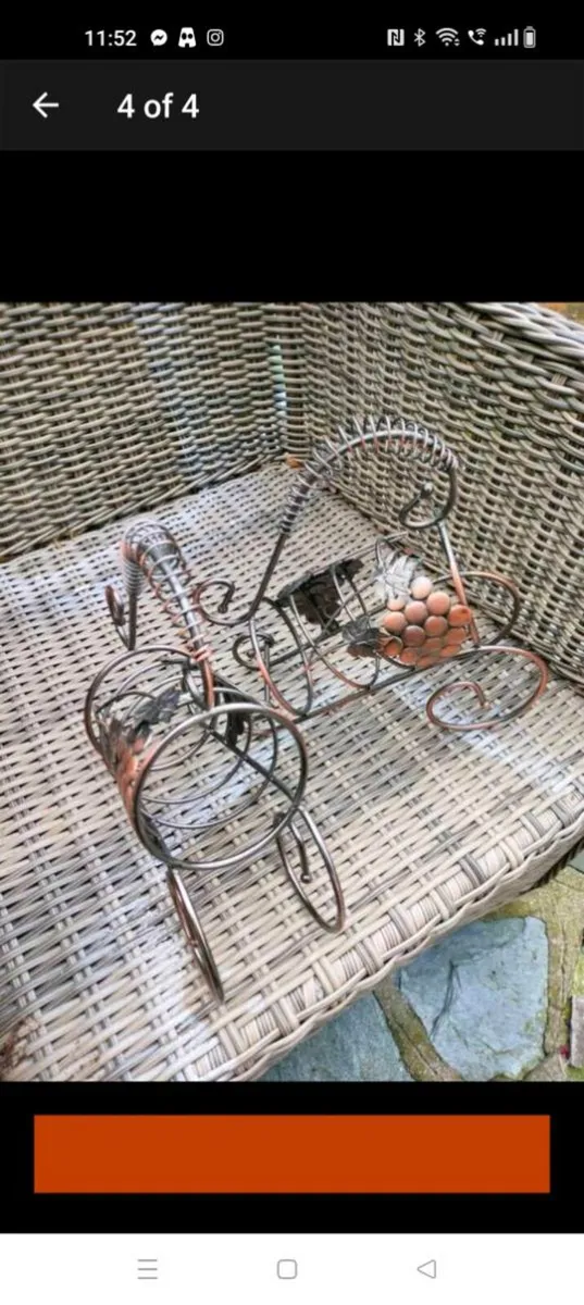 2 Matching steel wine holders with Grape design - Image 3