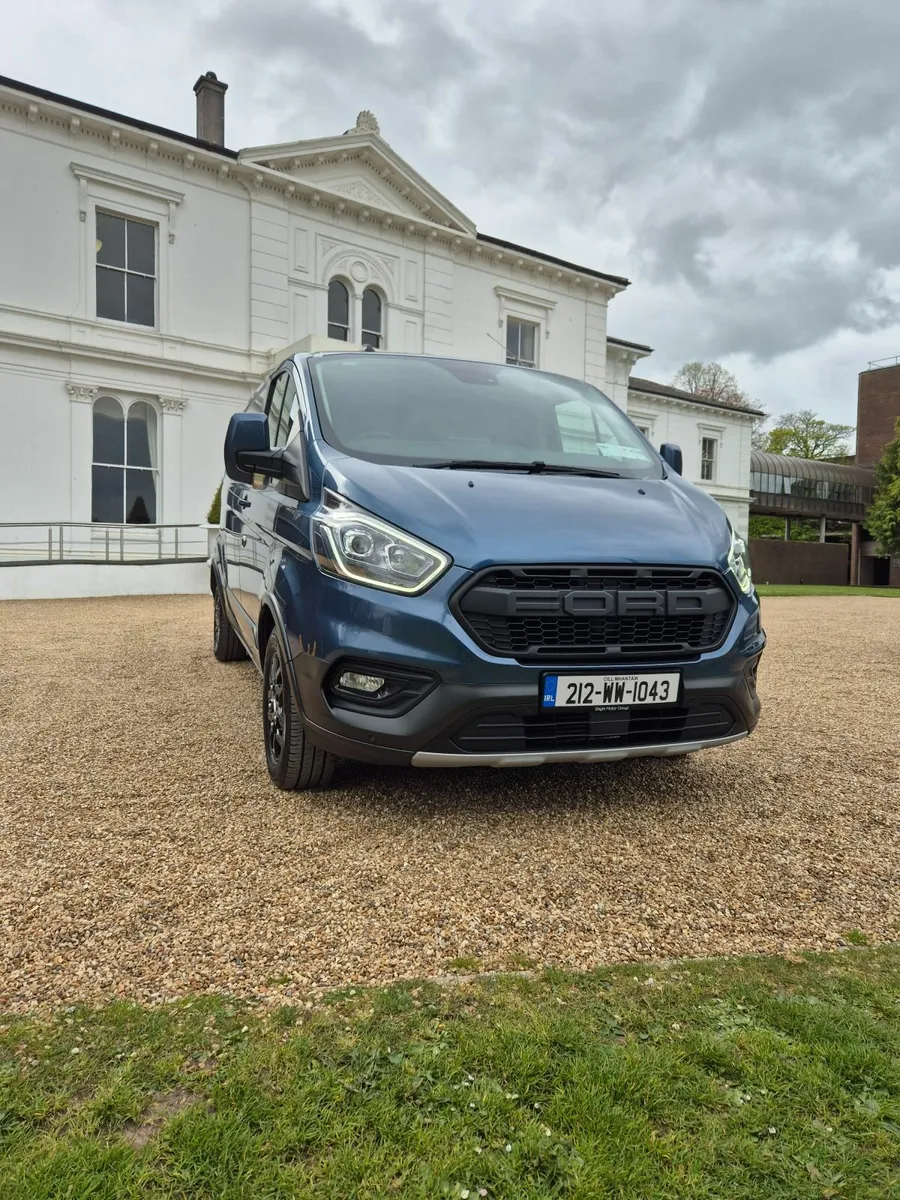 Ford Transit Custom 2021 - Image 2