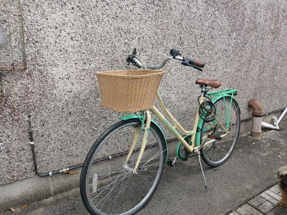 Women's bicycle - Image 2