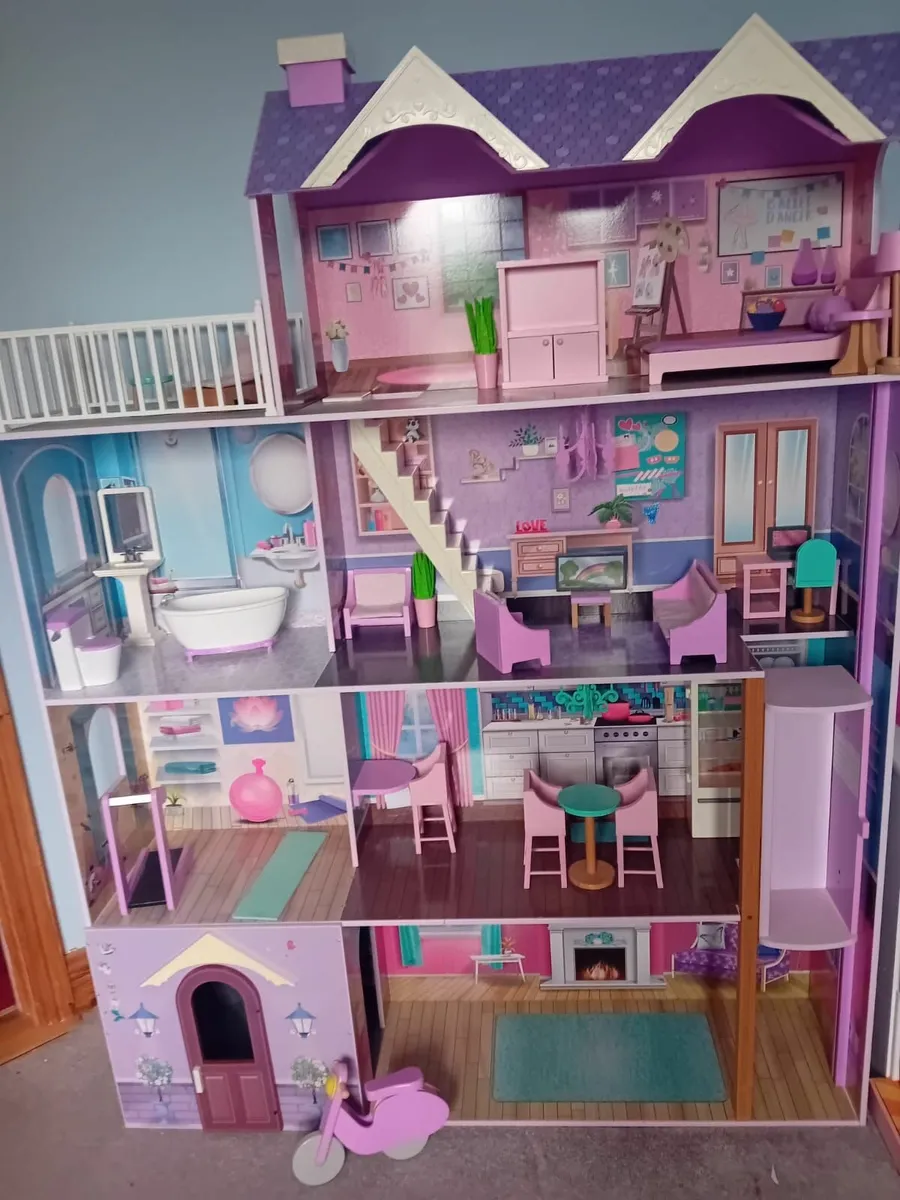 Dollhouse - Image 4