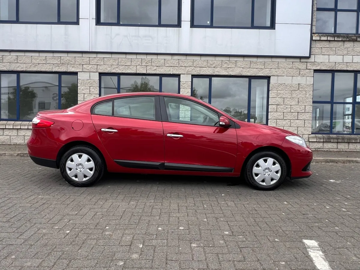 Renault Fluence automatic 2014 - Image 2