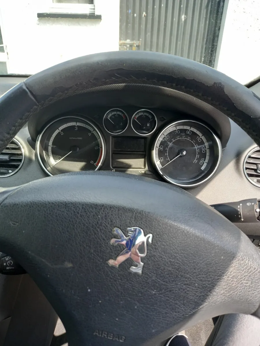Peugeot 308 2009 - Image 1