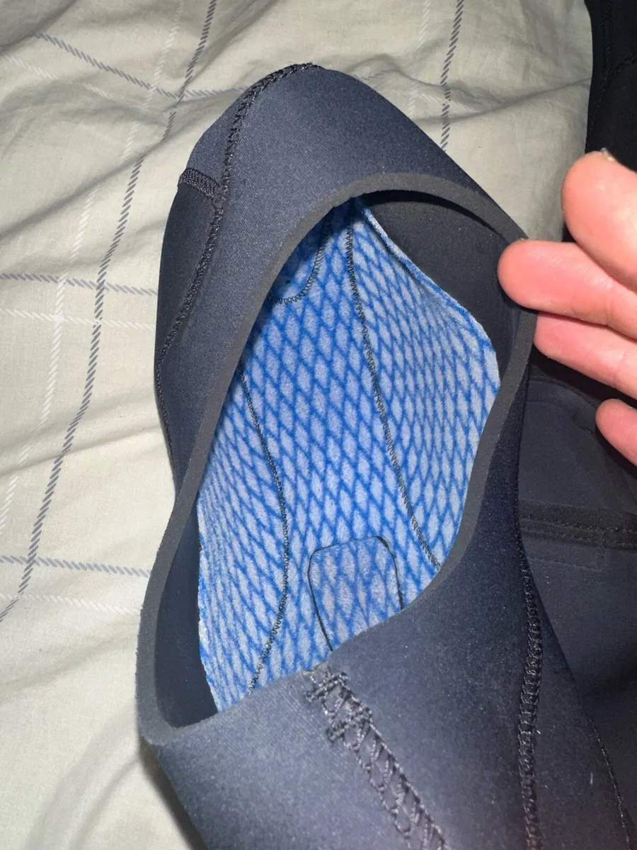Scubapro semi dry wetsuit - Image 4