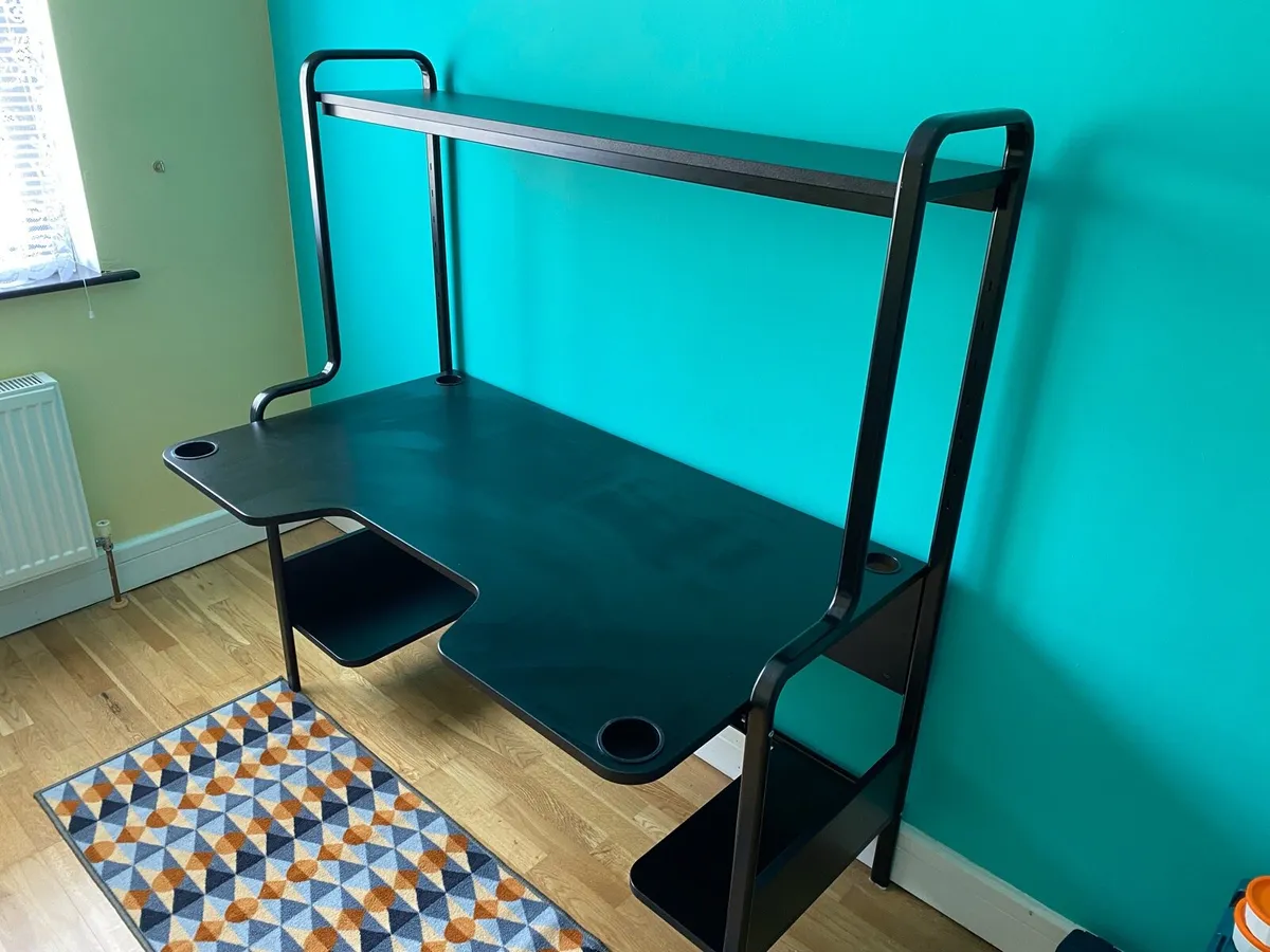 Gaming desk/table - Image 3