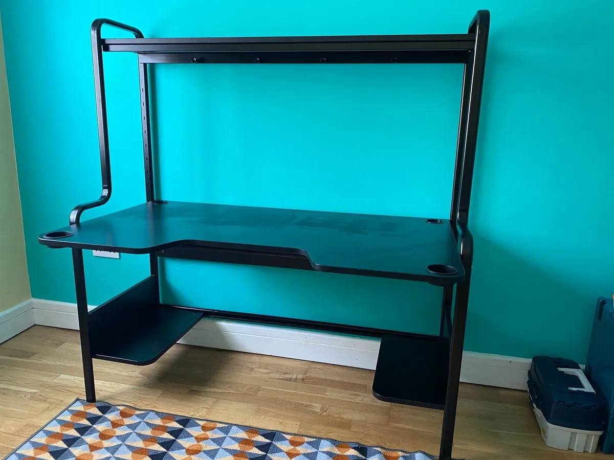 Gaming desk/table - Image 4