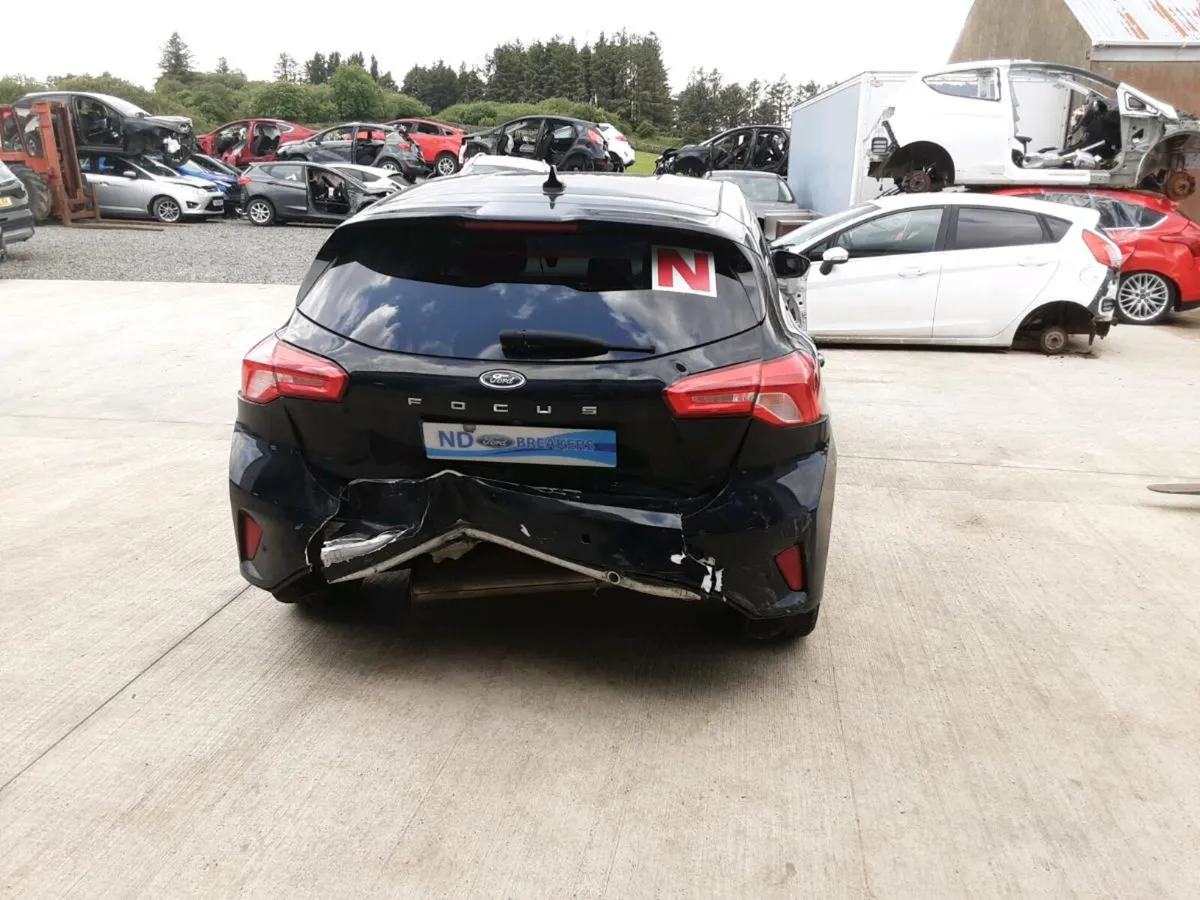 2019 ford focus for breaking - Image 3