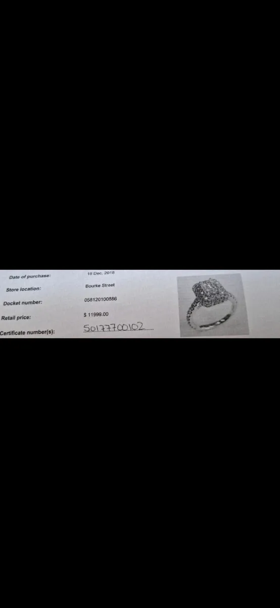 Engagement and wedding ring set - Image 4