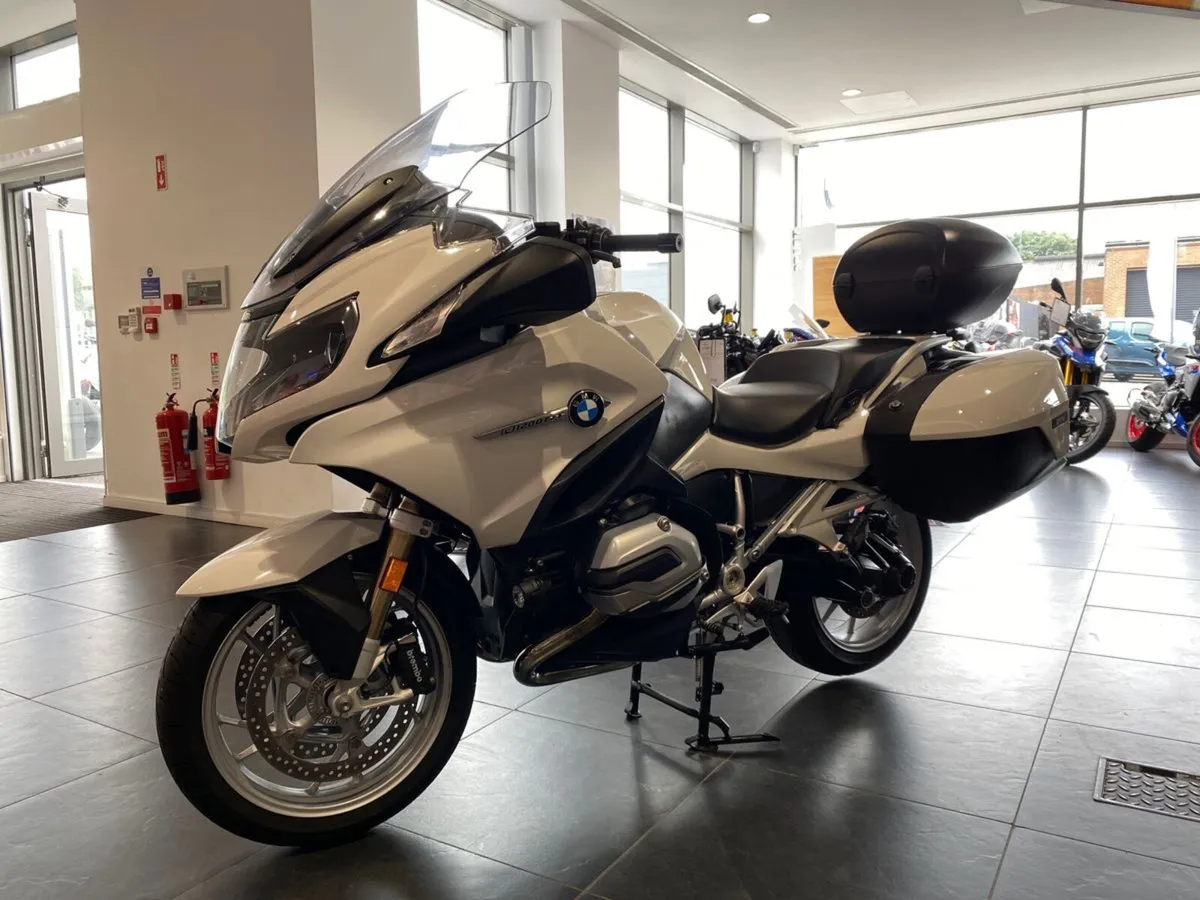 2017 BMW R1200RT LE with Audio & Top Box - NI Reg! - Image 4