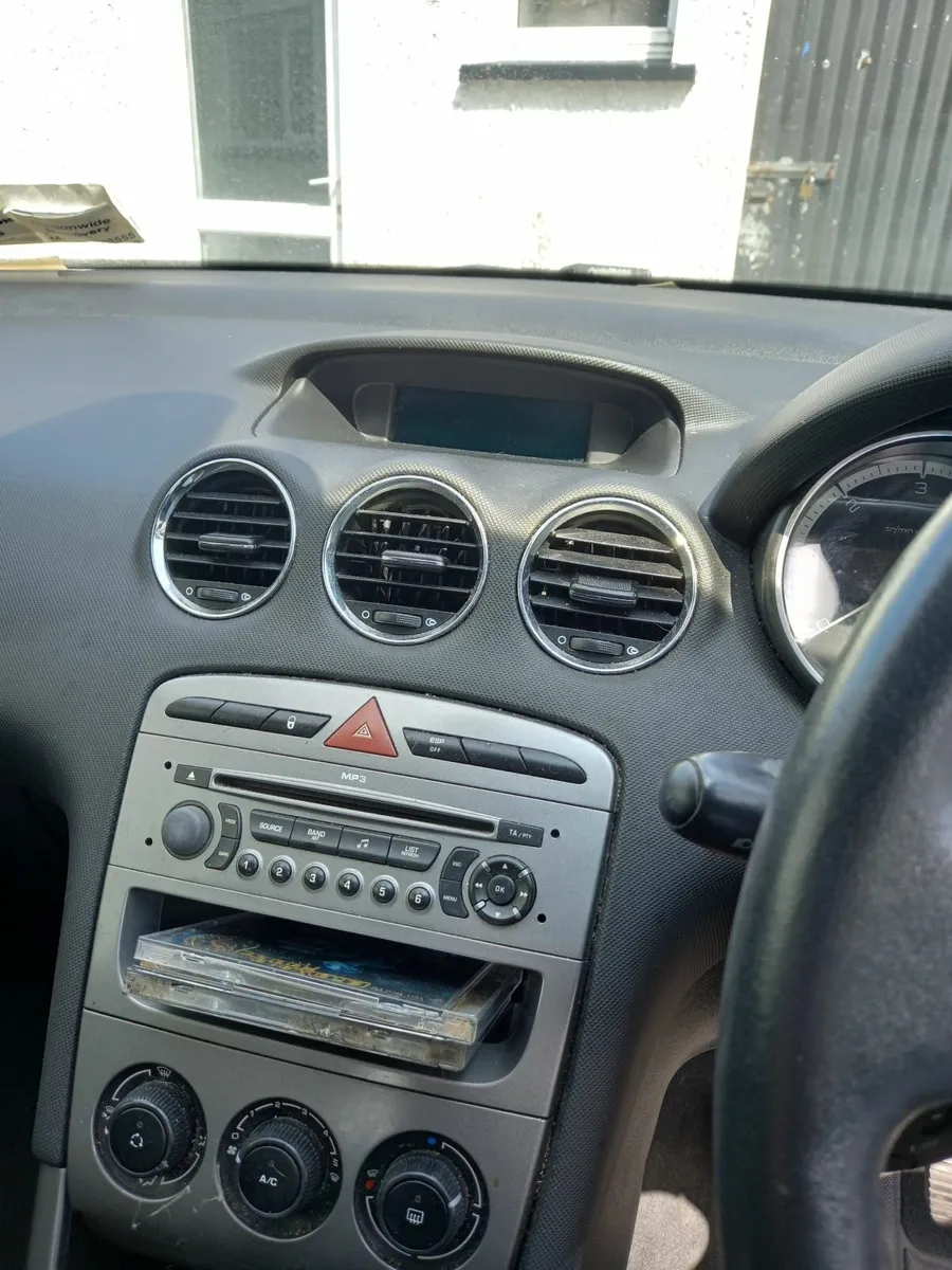 Peugeot 308 2009 - Image 4