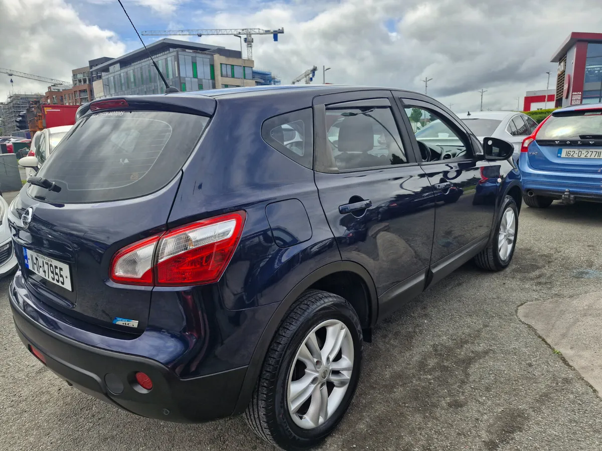 Nissan Qashqai 2011 - Image 4