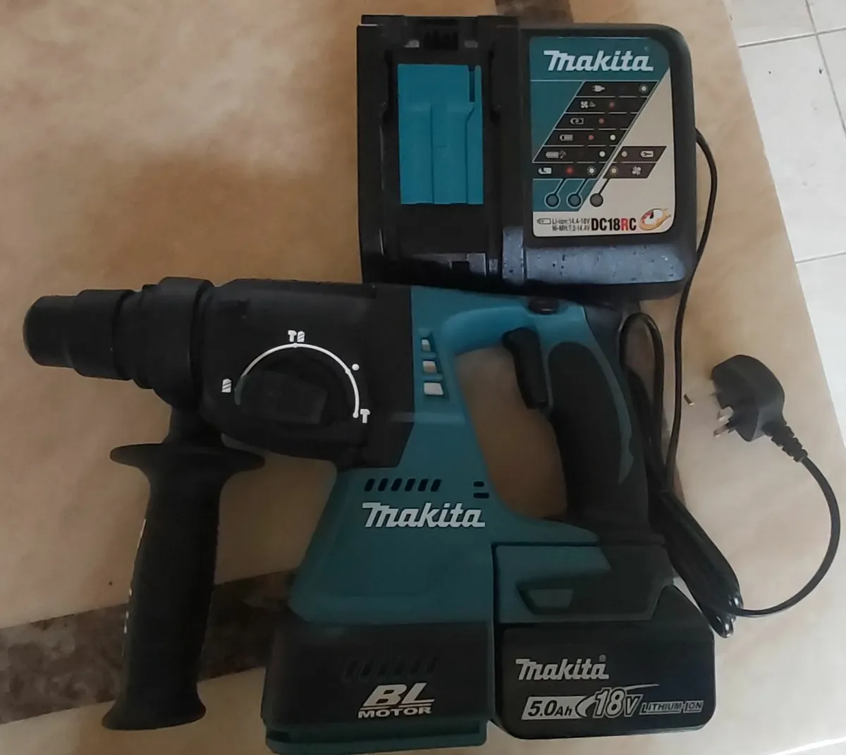 New makita sds drill - Image 3