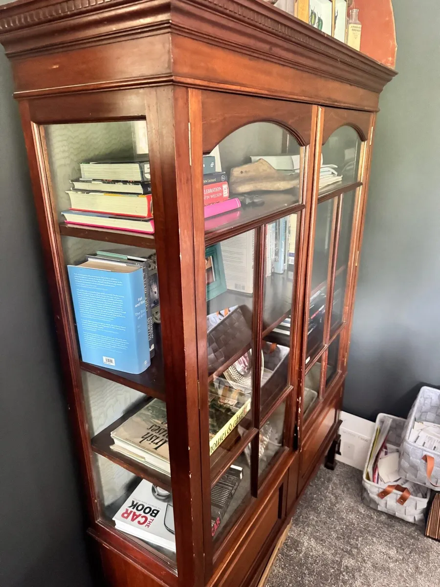 antique display cabinet - Image 4