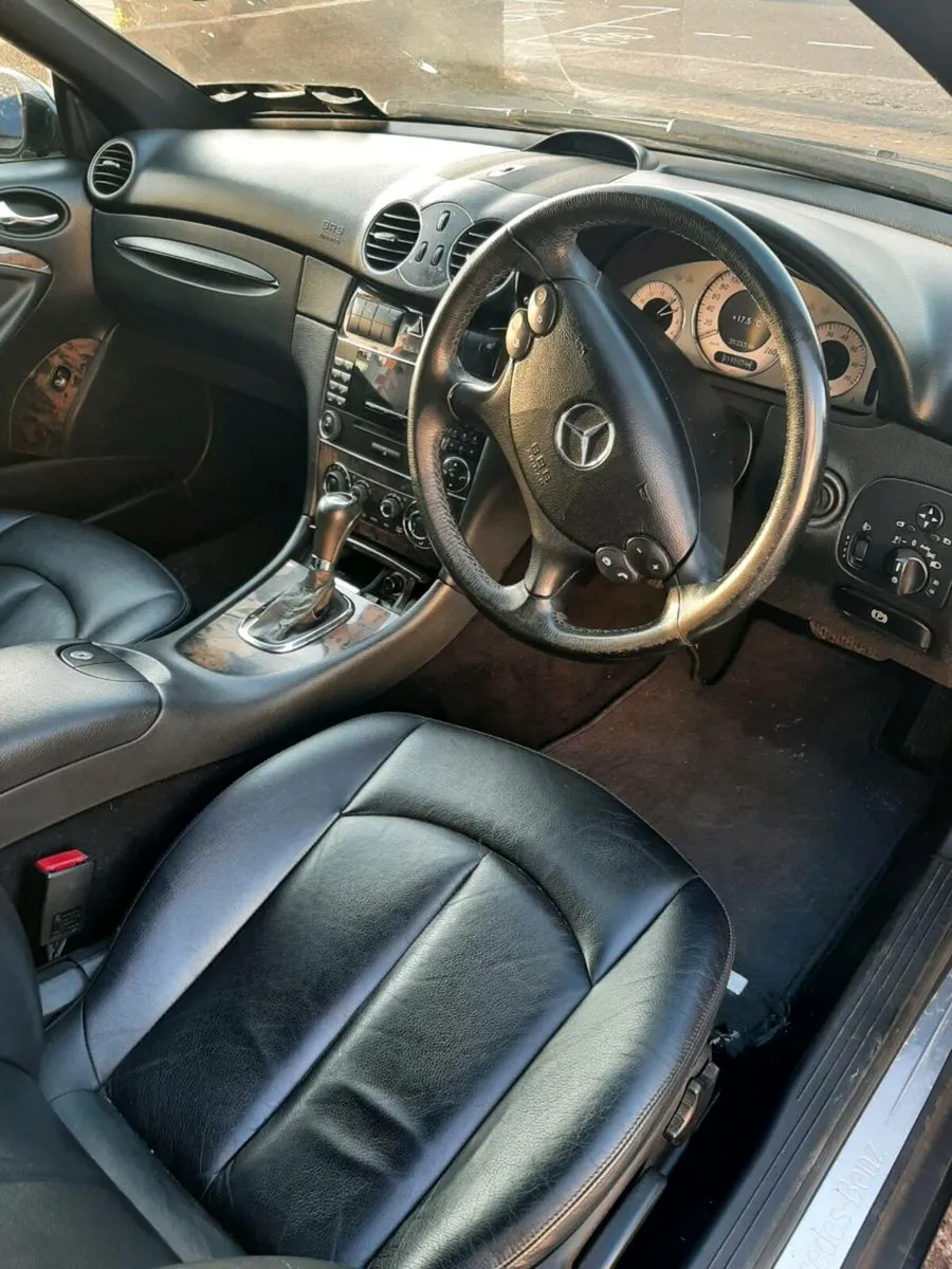Mercedes benz clk 200 - Image 3