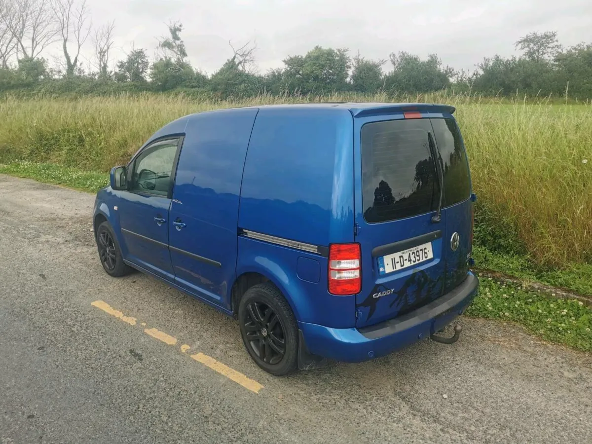 VW Caddy - Image 4