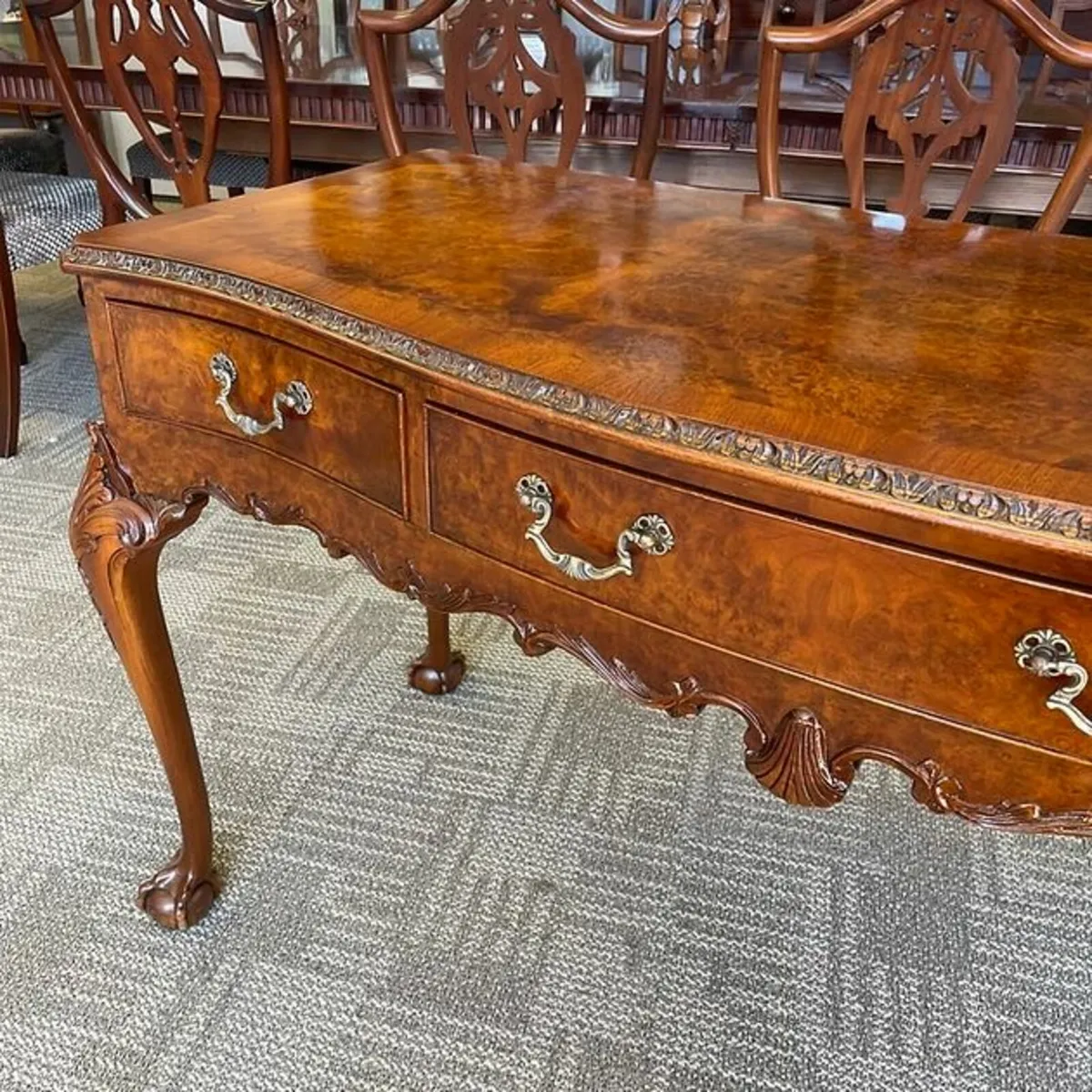 Super quality walnut burr bow fronted serpentine f - Image 2
