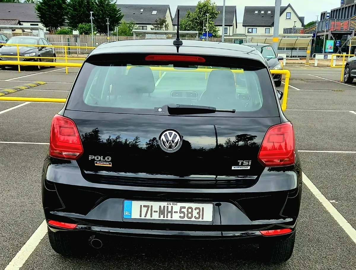 Volkswagen Polo 2017, 36000km, Automatic - Image 4
