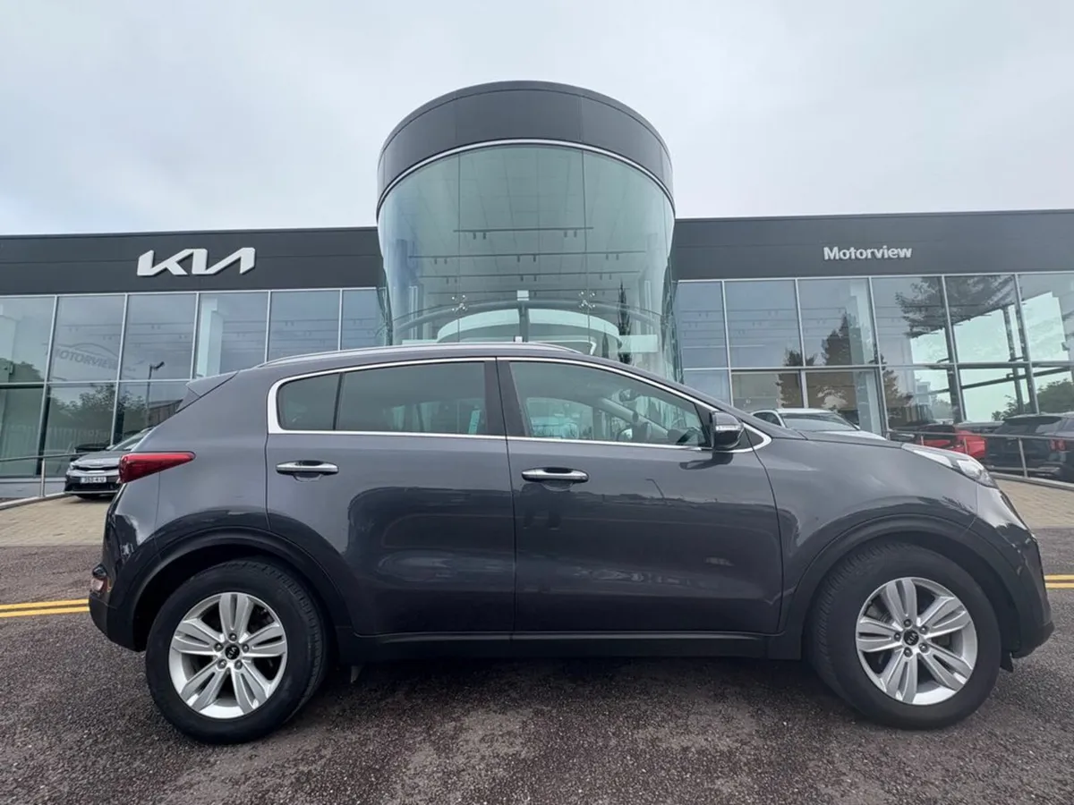 Kia Sportage 1.7 CRDi 3 Sat Nav 2WD, Bluetooth, sa - Image 1